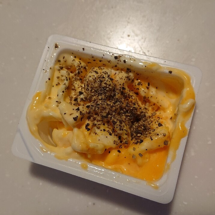 チェダーチーズソースでアレンジ卵ソース レシピ 作り方 By 膝小僧 楽天レシピ